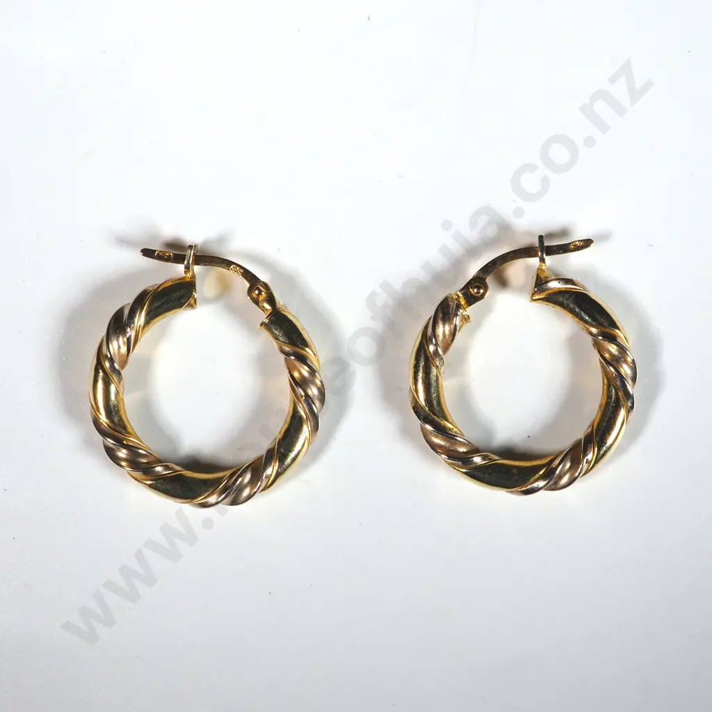 14ct Gold Hoop Earrings Image 1++