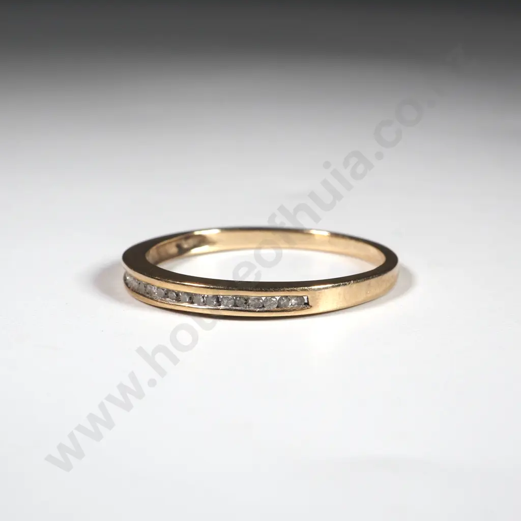 9ct Gold Diamond Ring Image 1++