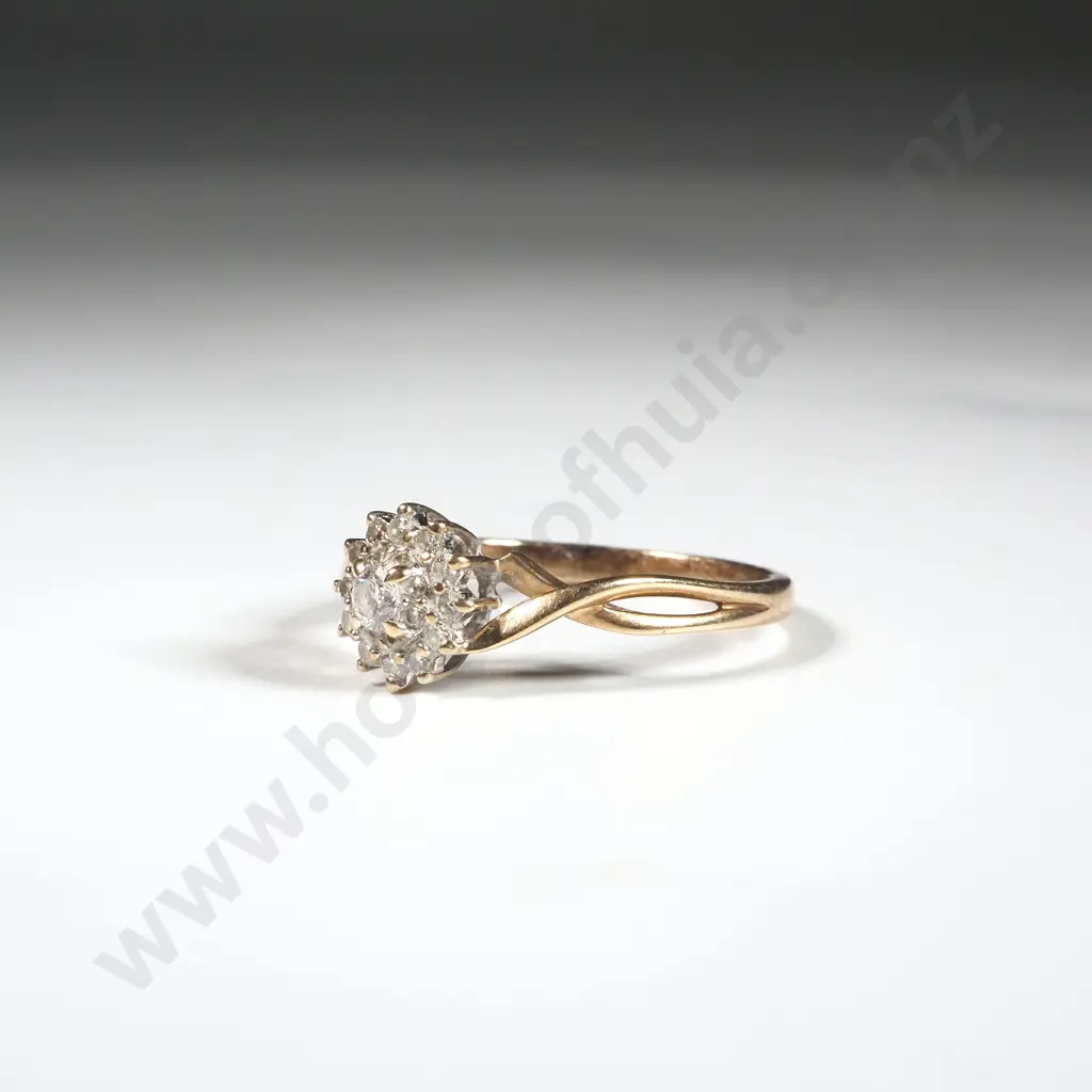 9ct Gold Gem Ring Image 1++