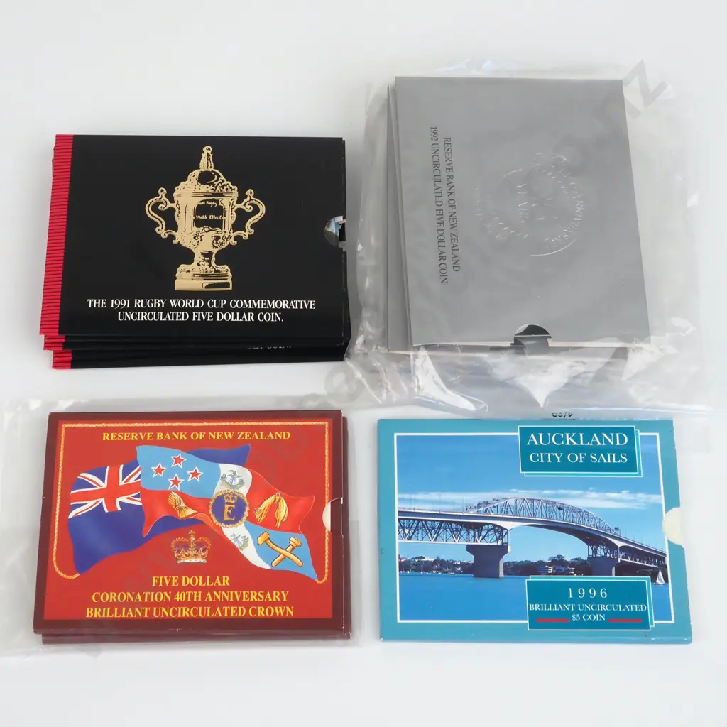 Lot of 15 New Zealand Uncirculated Coin Packs  Image 1++