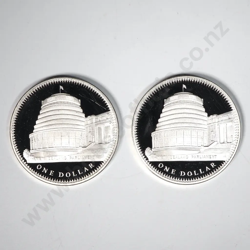 Two 1978 New Zealand Silver One Dollar Proof Coins - Uncased  Image 1++