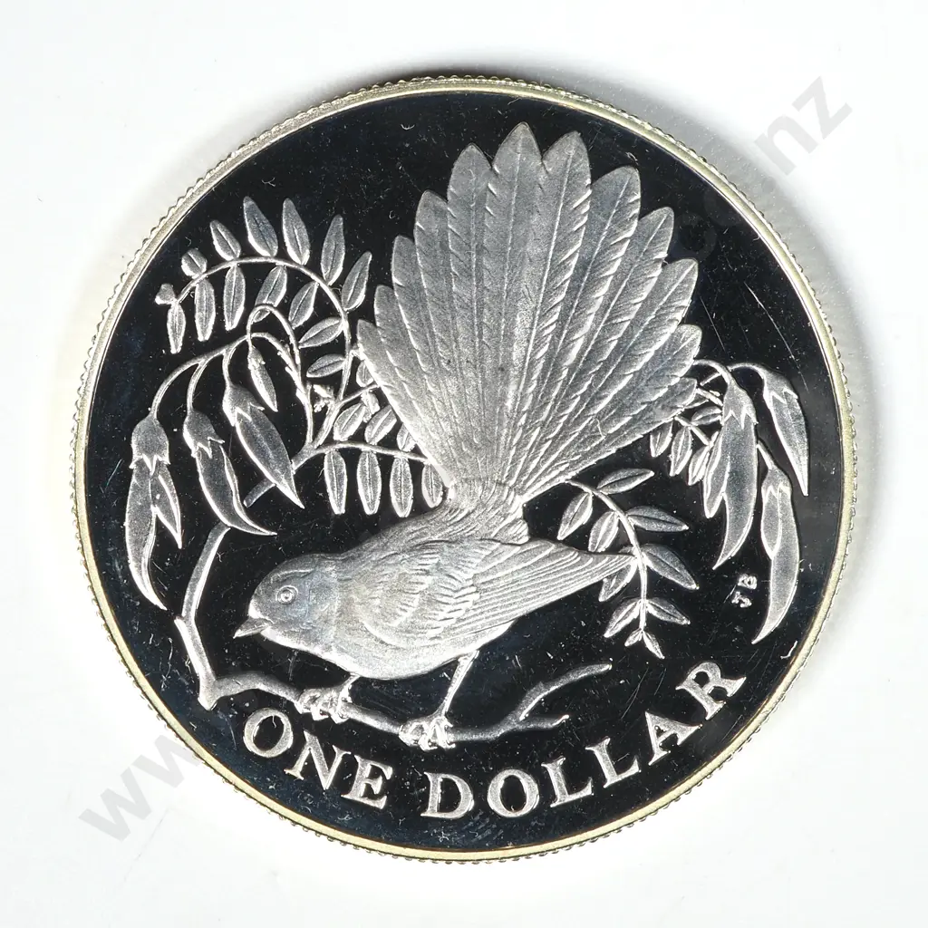 1980 New Zealand Proof Silver Dollar  Image 1++
