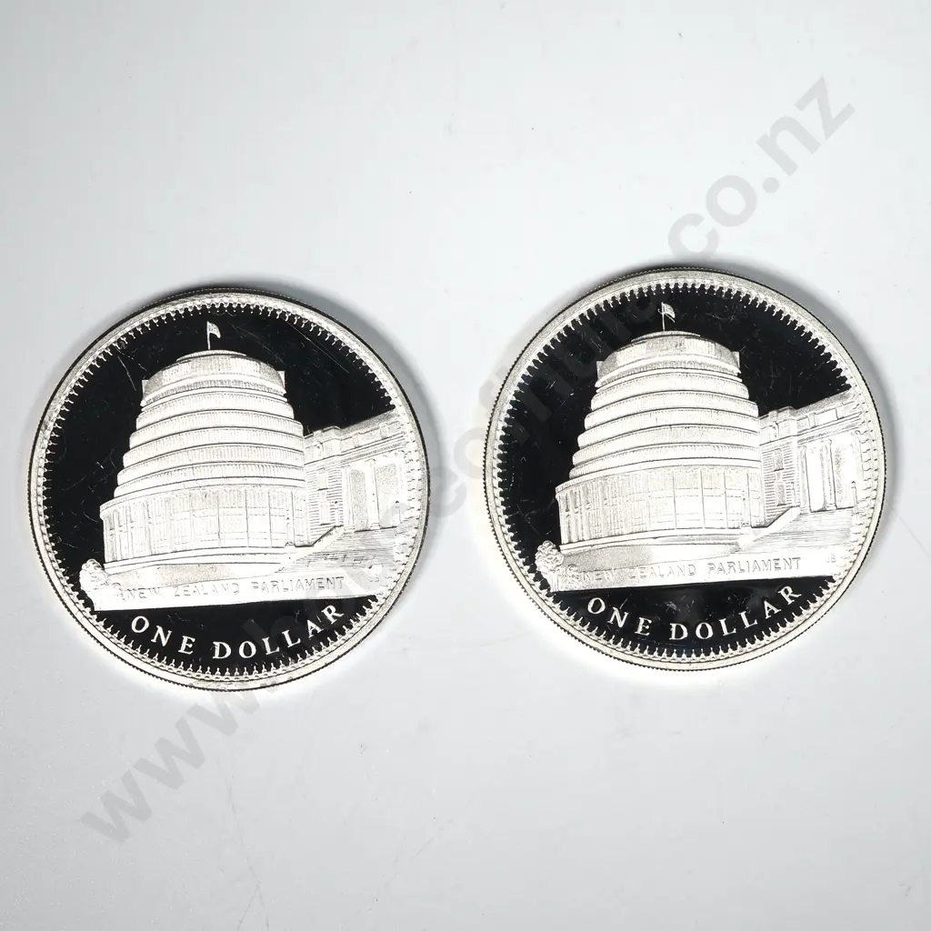 Two 1978 New Zealand Silver One Dollar Proof Coins - Uncased  Image 1++