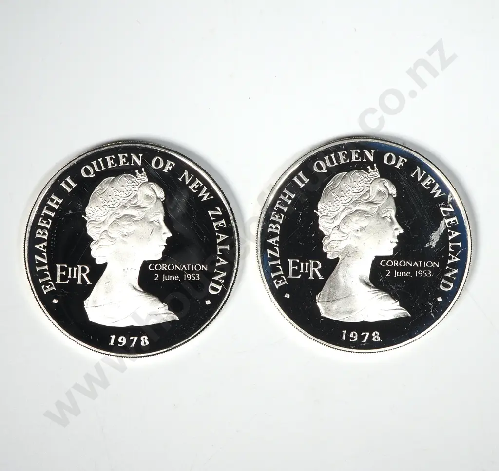 Two 1978 New Zealand Silver One Dollar Proof Coins - Uncased  Image 1++