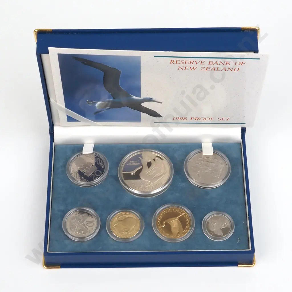 1998 New Zealand Proof Coin Set w Silver Dollar  Image 1++