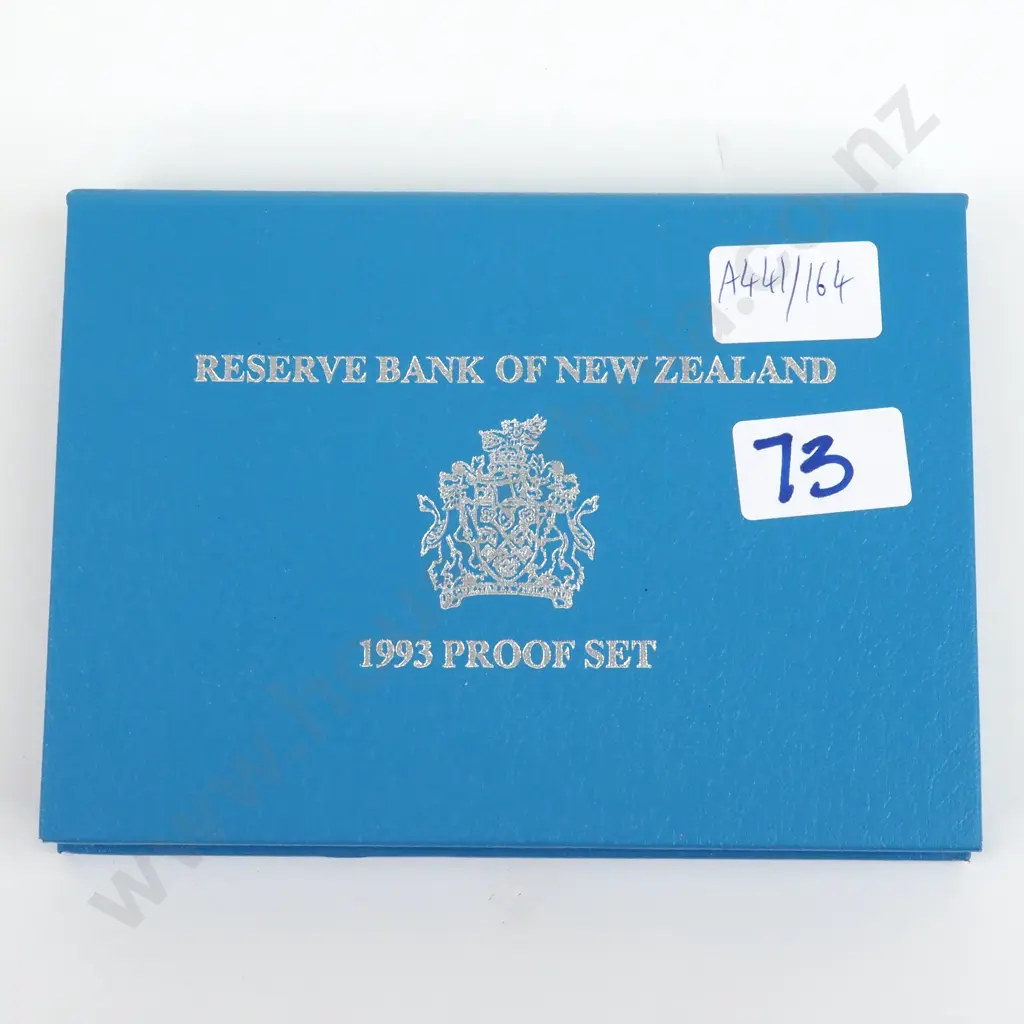 1993 New Zealand Proof Coin Set w Silver Dollar  Image 1++
