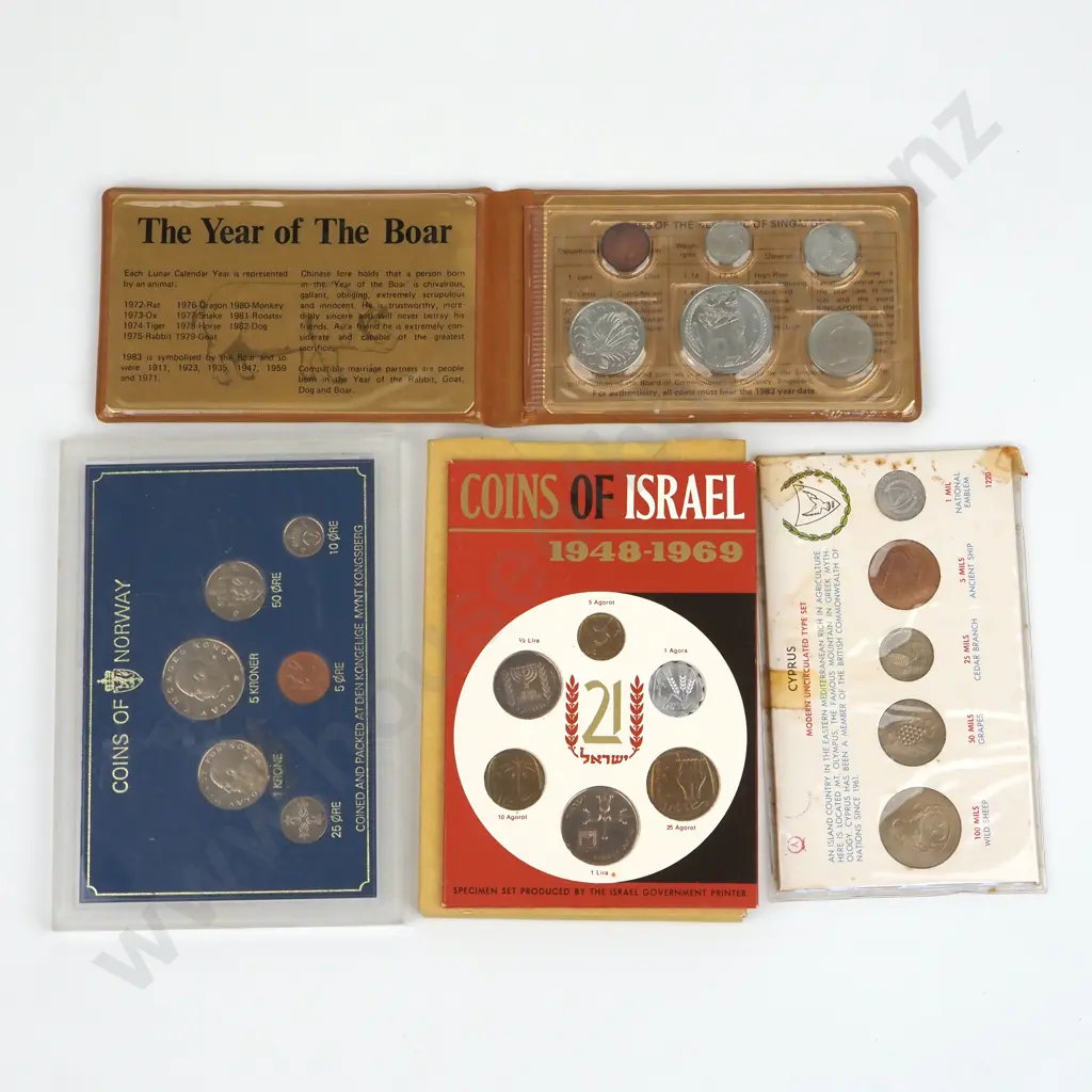 Lot of Five World Coin Sets incl USSR 1980  Image 1++
