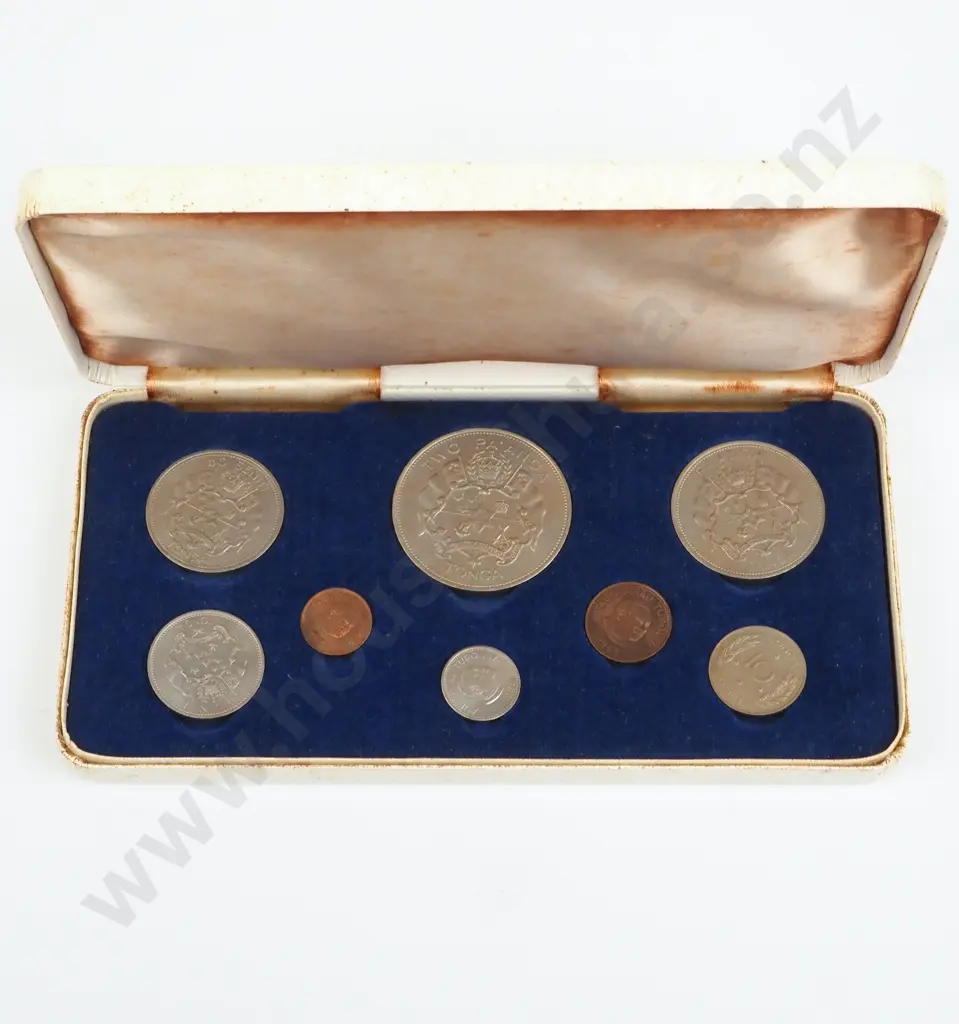 Cased 1968 Tonga Proof 8 Coin Set Image 1++