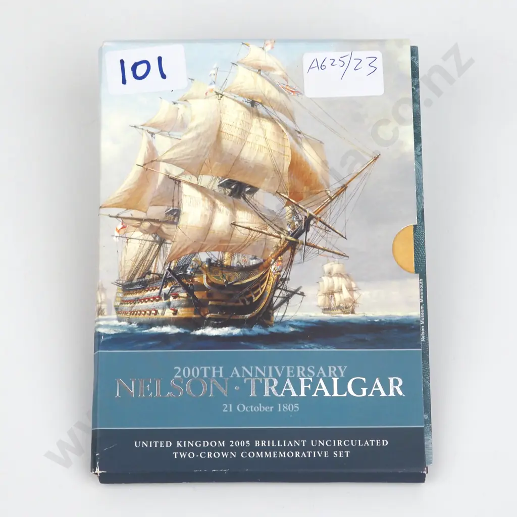 2005 Brilliant UNC Two Crown Nelson Trafalger Commemorative Set  Image 1++