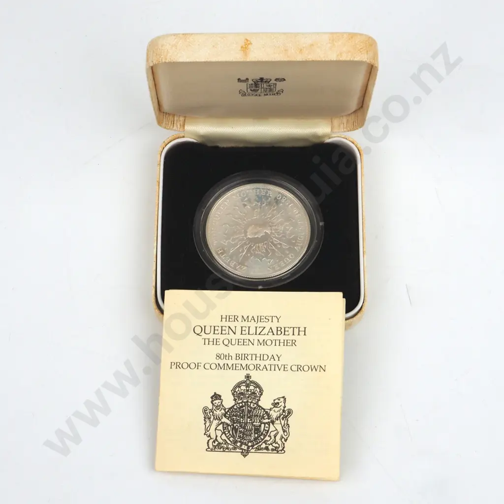1980 Queen Mother Birthday Silver Coin 28.27 Grams of Sterling Silver  Image 1++