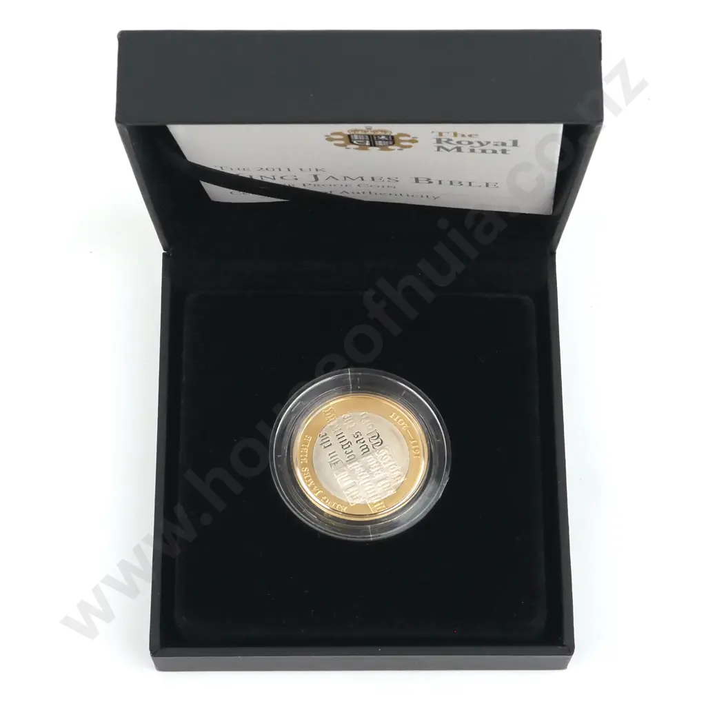 2011 United Kingdom King James Bible Silver Proof Coin  Image 1++