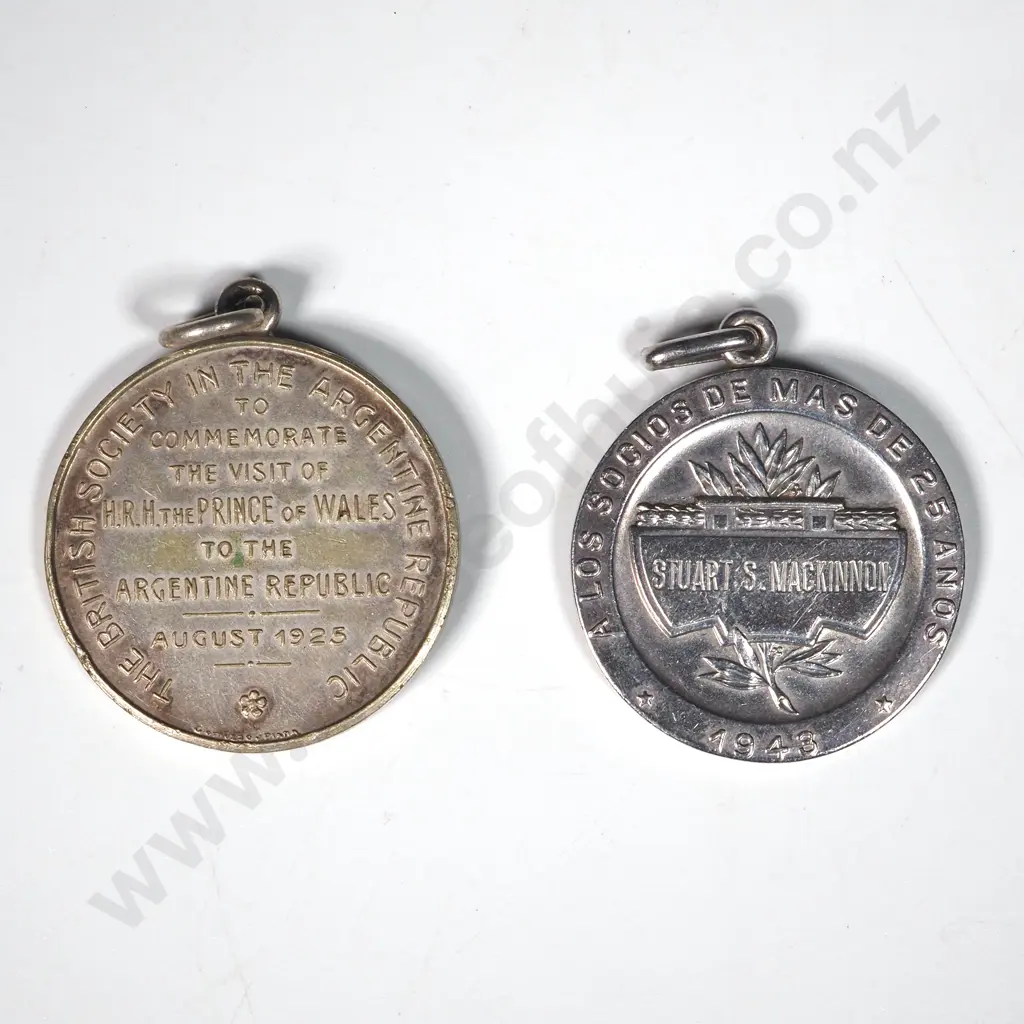 Two Argentine Medals Image 1++
