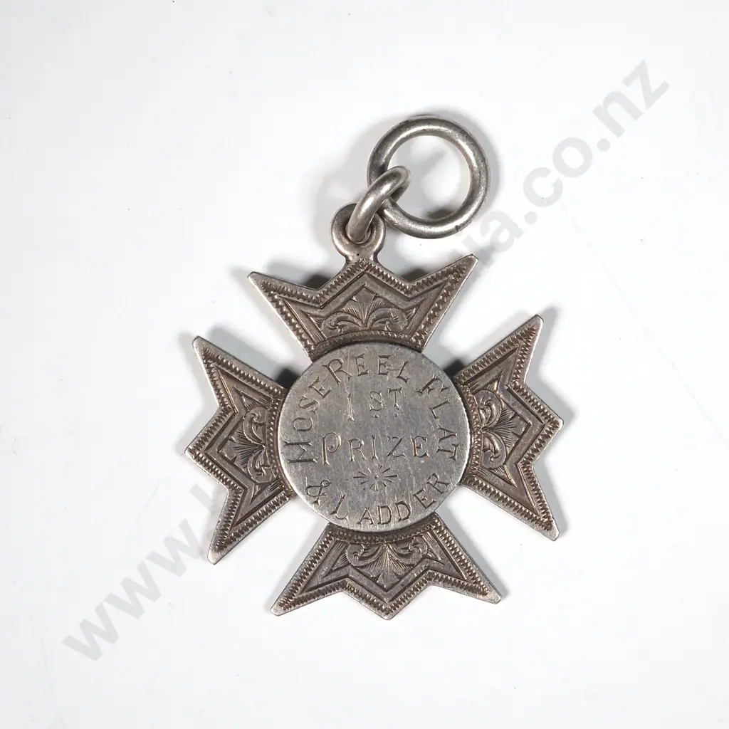 19th Century Dunedin First Prize for Hose Reel Flat & Ladder 5 Men: 15 Grams  Image 1++