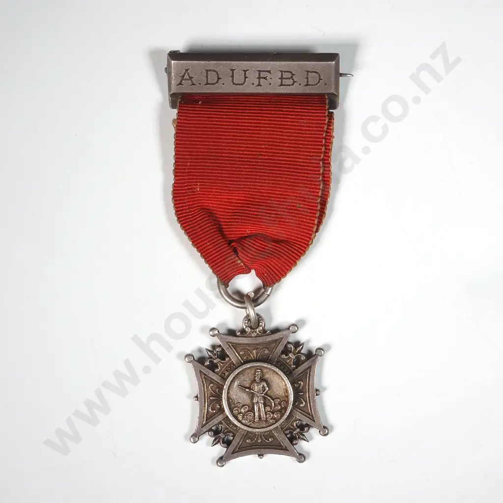 1903 Sterling Silver Anton Teutonberg 2nd Prize to T Hodgson: 26.17 Grams Image 1++