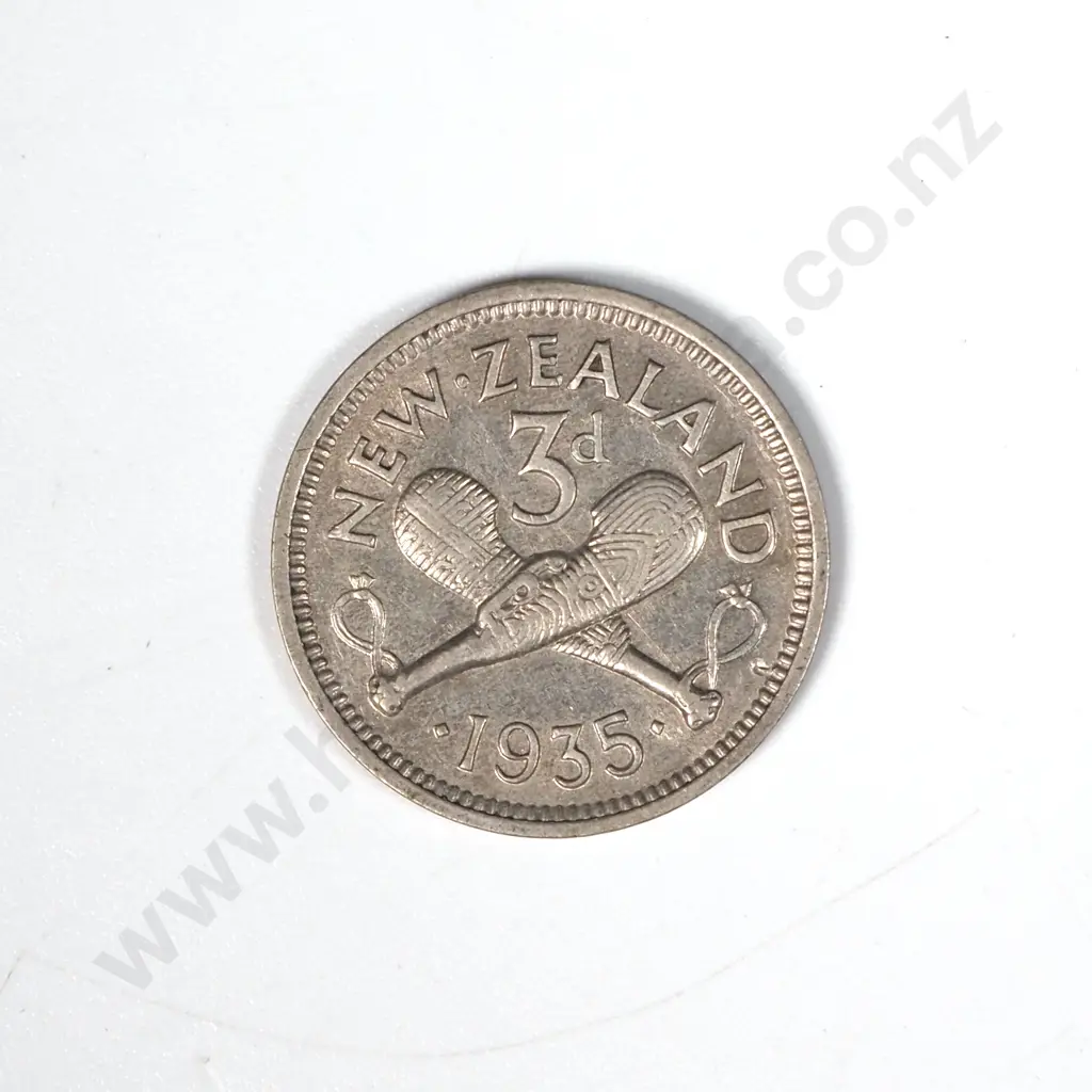 1935 New Zealand Three Pence  Image 1++