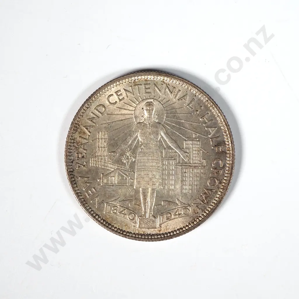 1940 New Zealand Waitangi Half Crown EF+ Image 1++