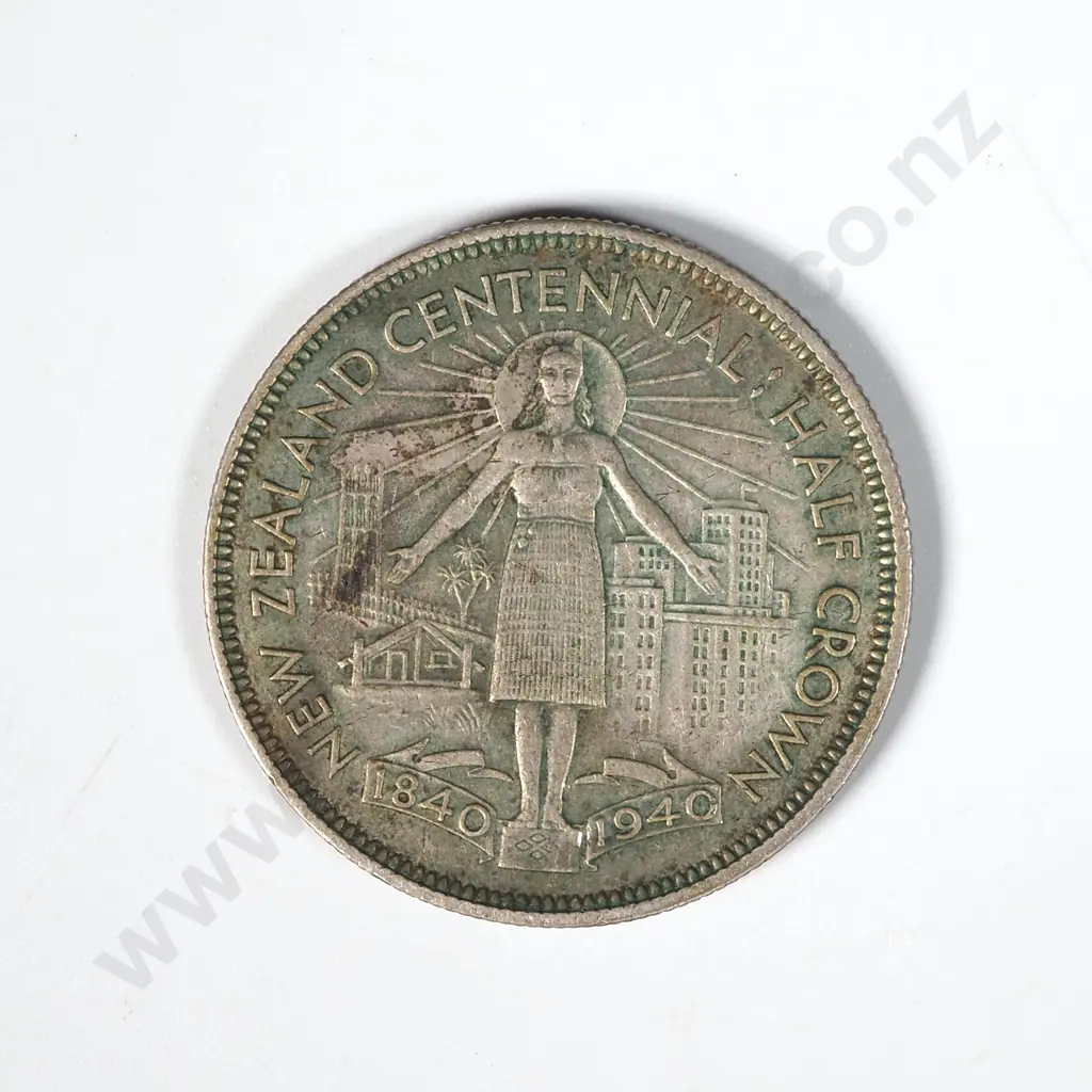 1940 New Zealand Waitangi Half Crown Image 1++