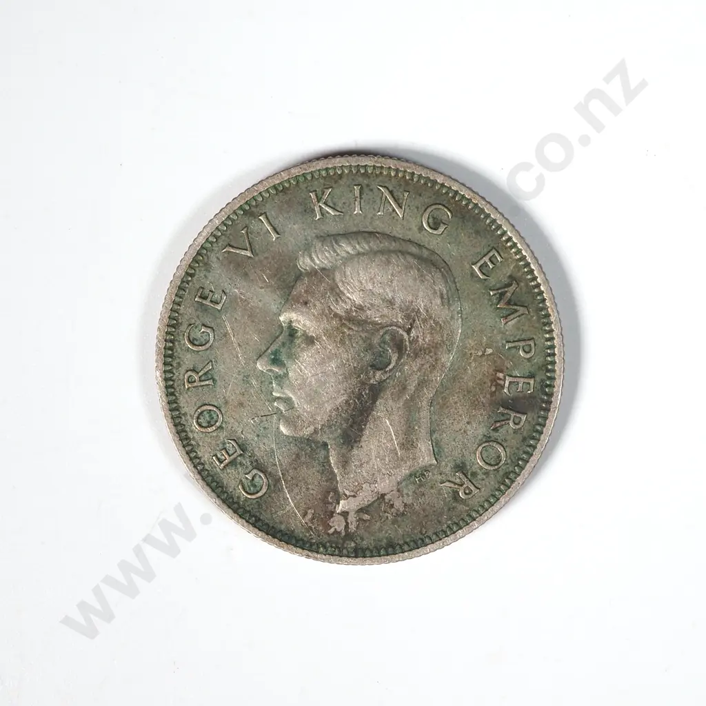 1940 New Zealand Waitangi Half Crown Image 1++
