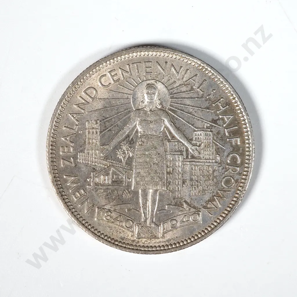 1940 New Zealand Half Crown - Waitangi  Image 1++