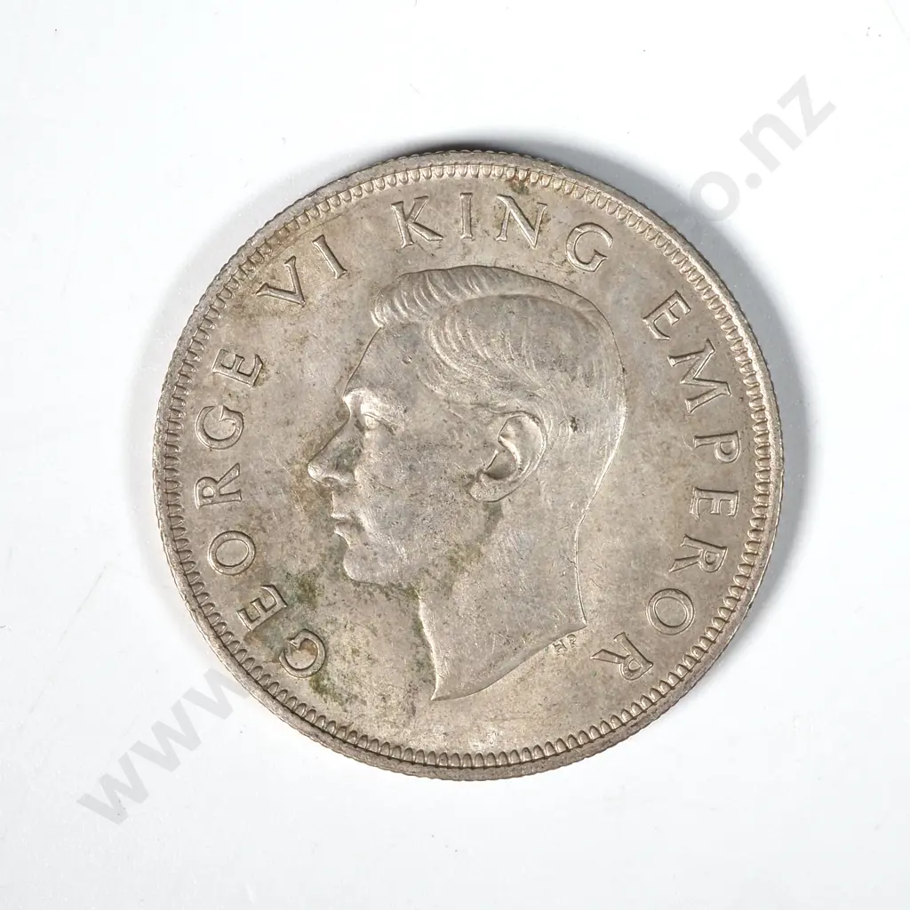 1940 New Zealand Half Crown - Waitangi  Image 1++