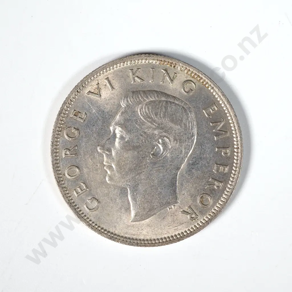 1940 New Zealand Half Crown - Waitangi  Image 1++