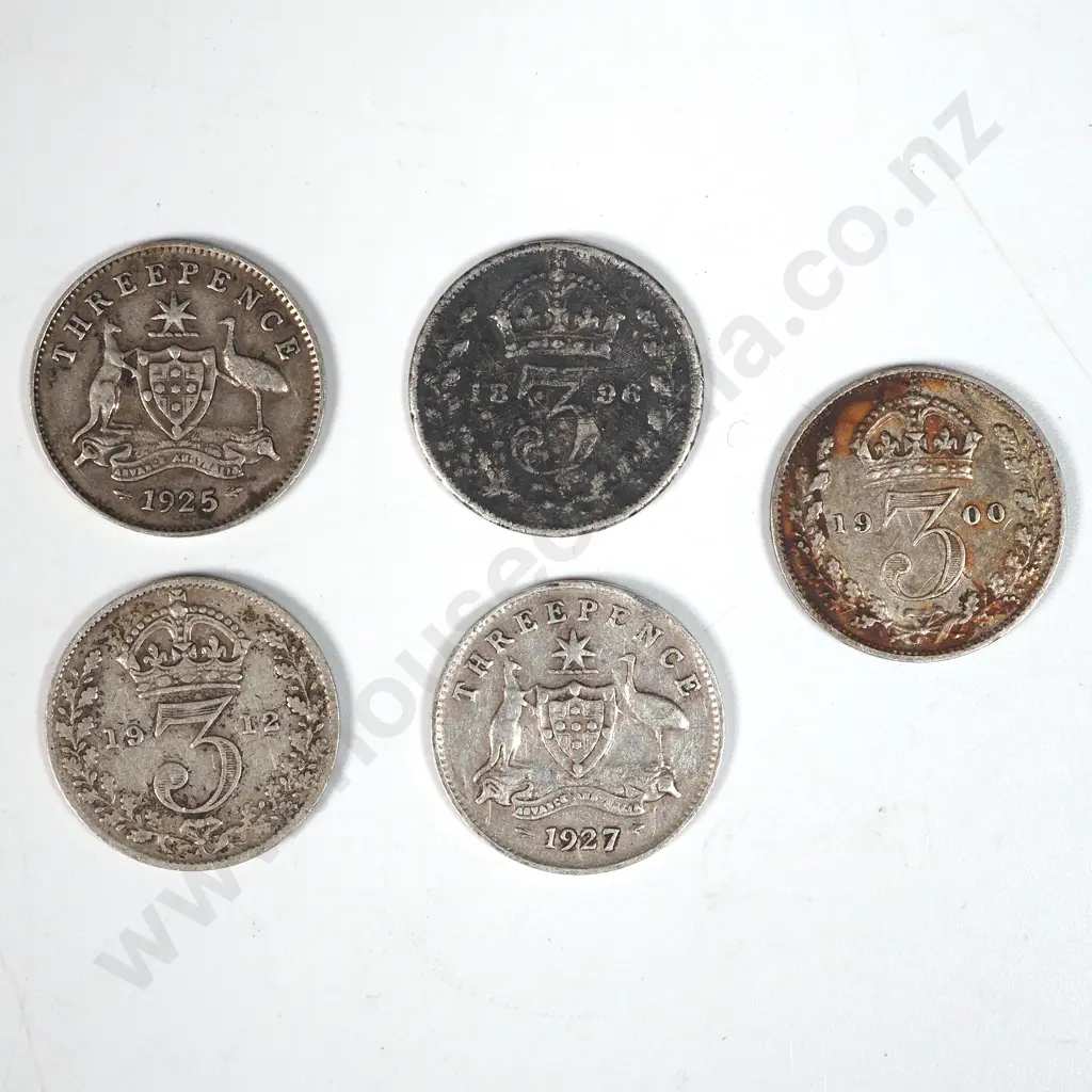 Five Silver Australian Three Pence Coins Image 1++