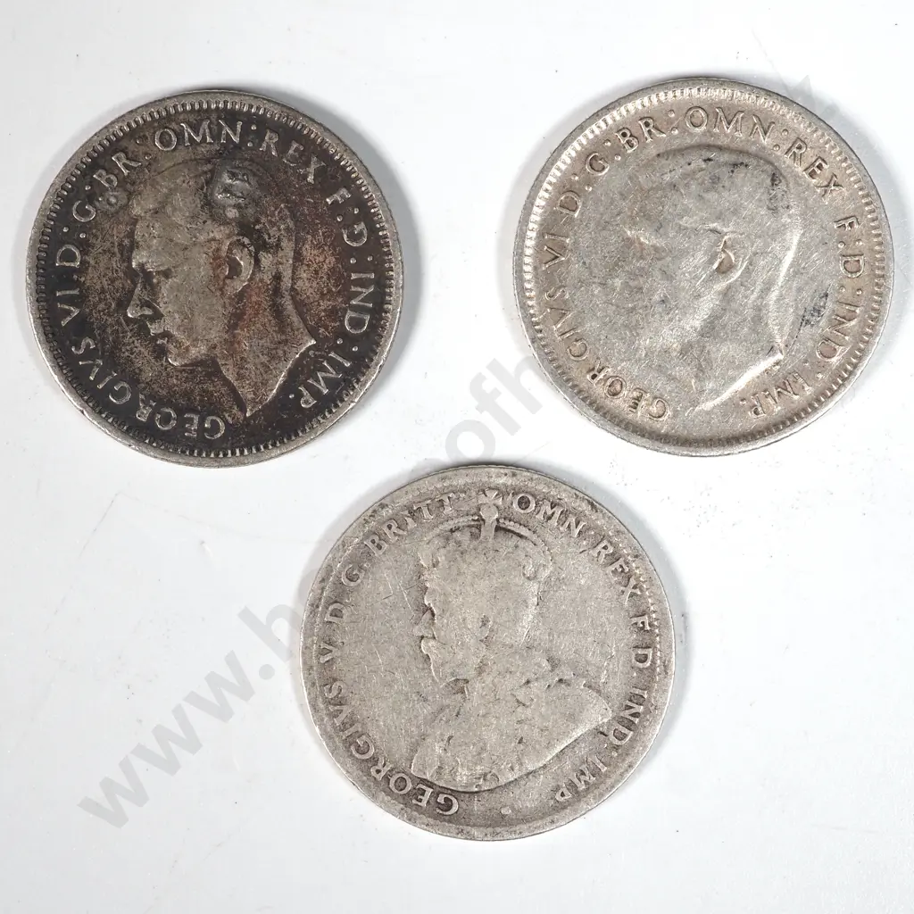 Three Silver Australian Shilling Coins  Image 1++