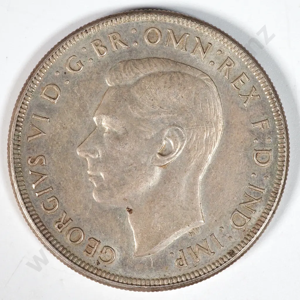 1937 Australia Crown  Image 1++