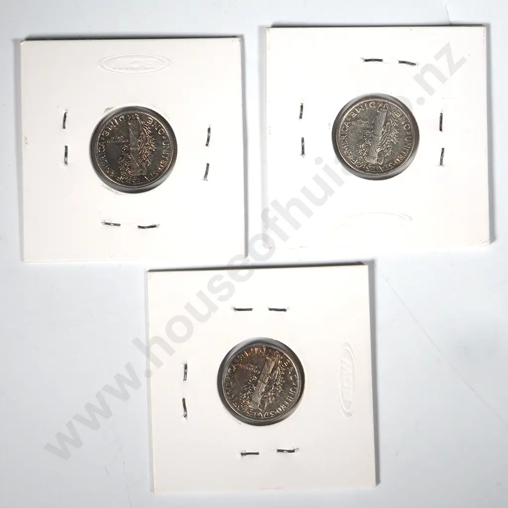 Three 1942 United States of America BU Mercury Dimes Image 1++