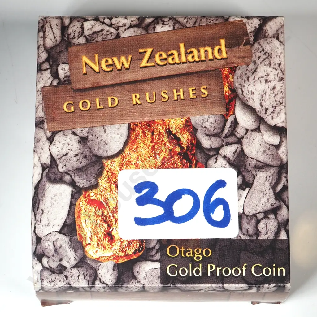 New Zealand Otago Gold Rushes Half Ounce Gold Coin in Presentation Case Image 1++
