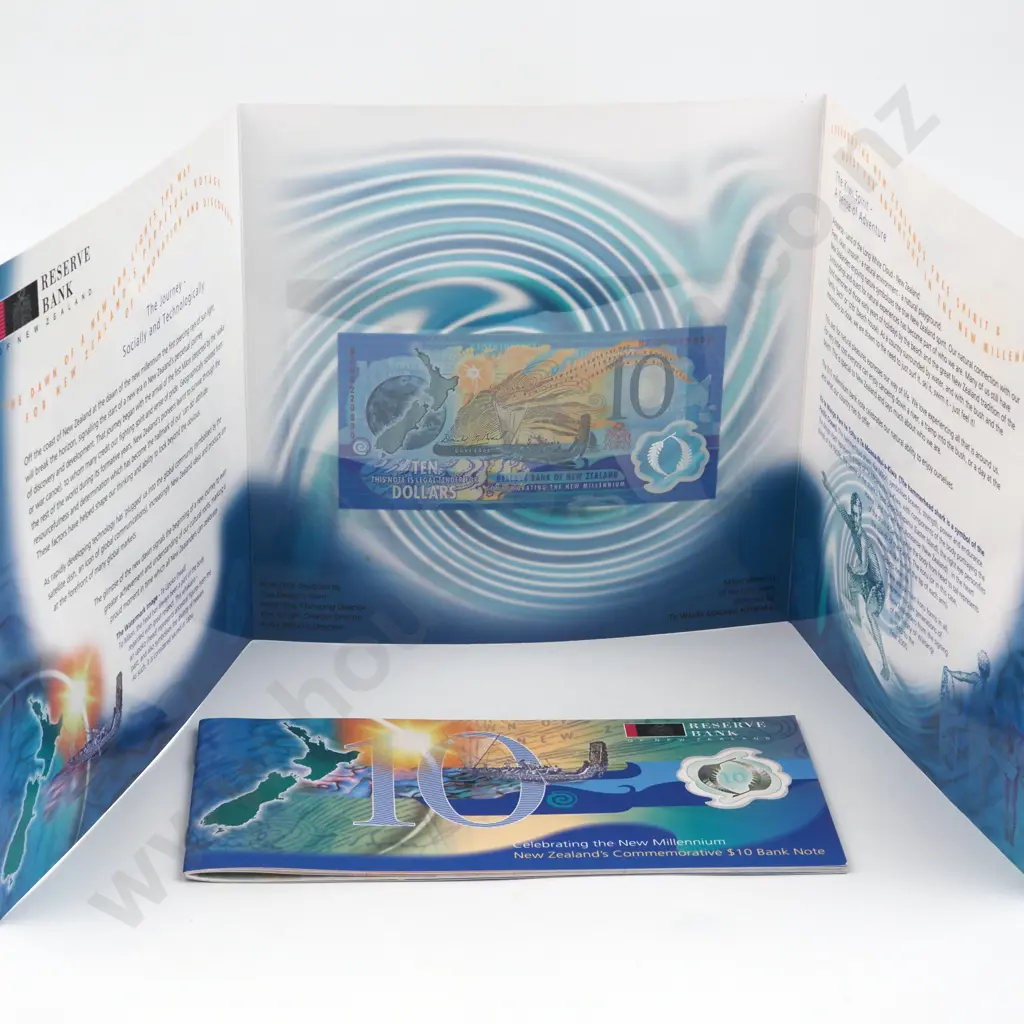 Two New Zealand Millennium $10 Banknotes in Presentation Packaging  Image 1++