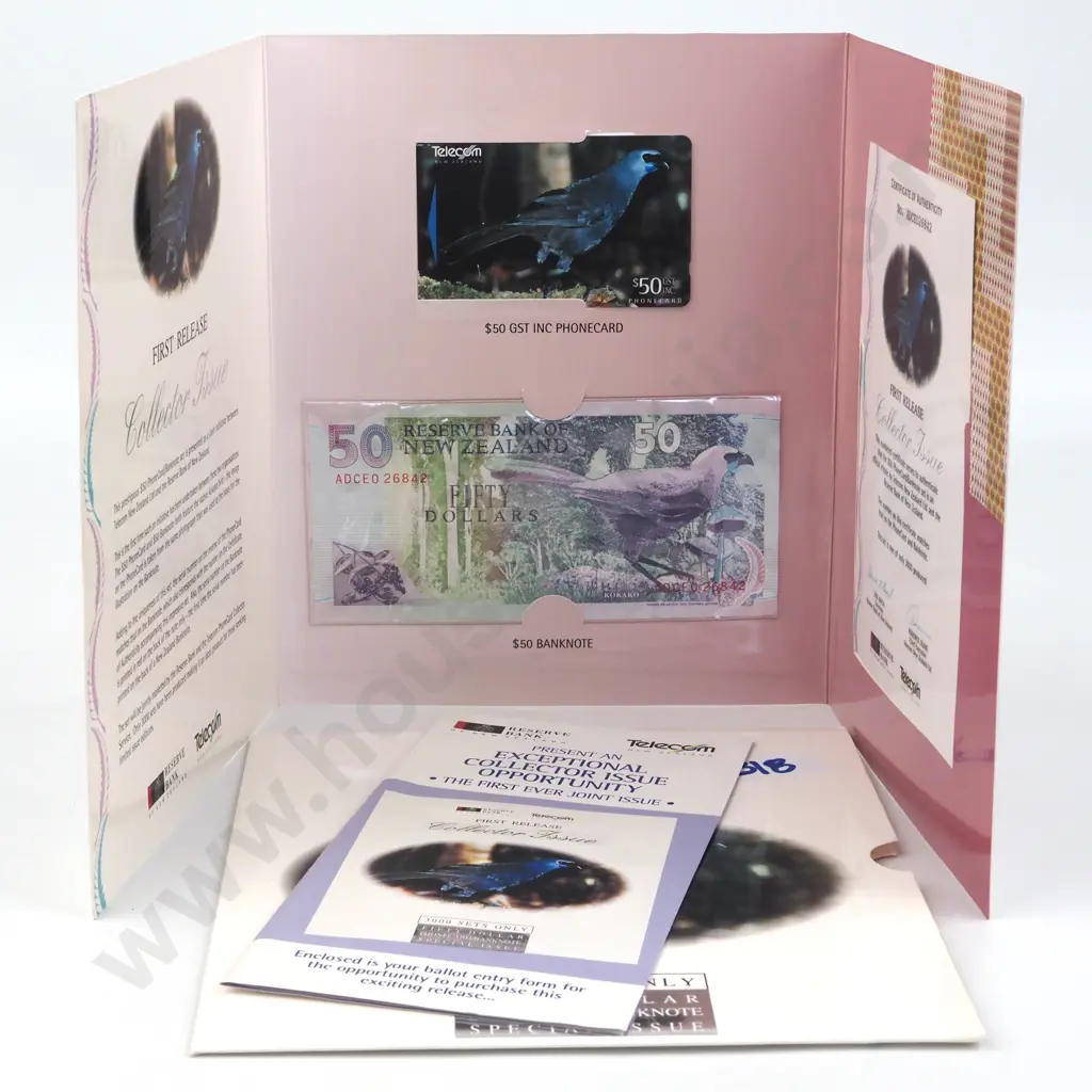 1995 Fifty Dollar Note & Fifty Dollar Phone Card Pack Image 1++