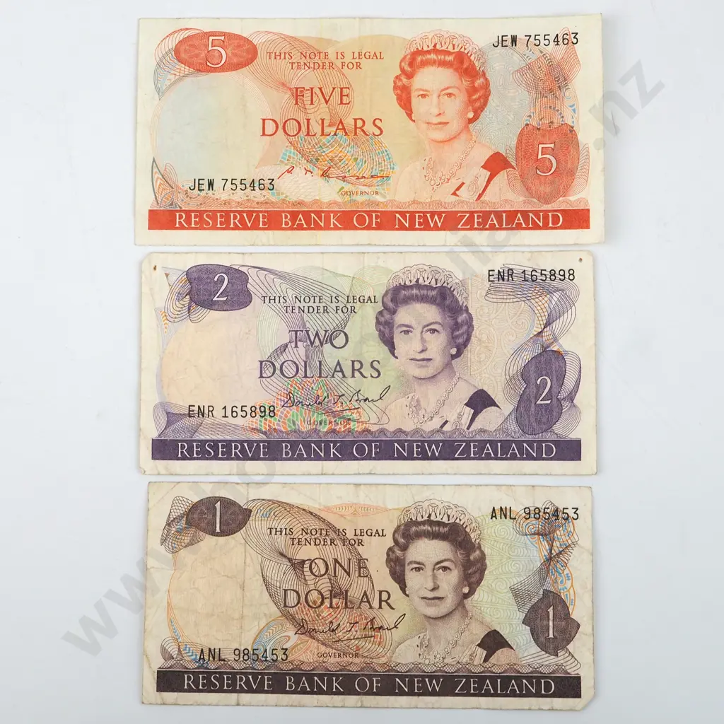New Zealand $1/$2/$5 Banknotes - Circulated  Image 1++
