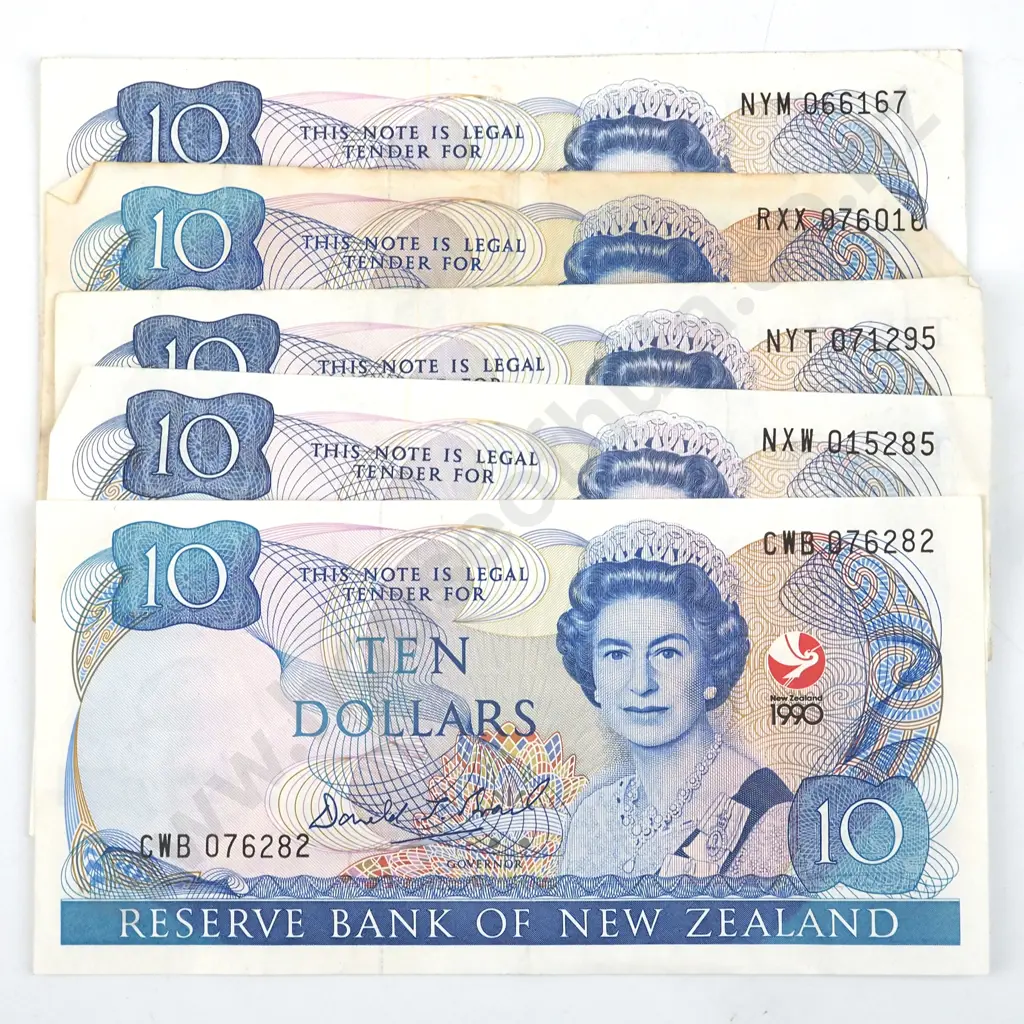 Five New Zealand 10 Dollar Brash Banknotes - Two 1990 - All Circulated  Image 1++