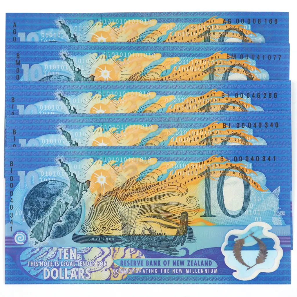 Five New Zealand Millennium Ten Dollar Banknotes Image 1++