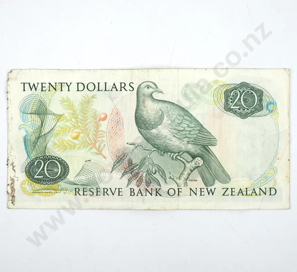 New Zealand Twenty Dollar Russel Banknote Image 1++