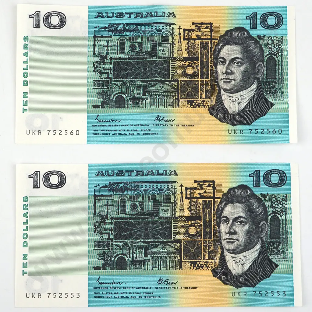 Two Australian Ten Dollar Banknotes - AUNC w Centrefold  Image 1++