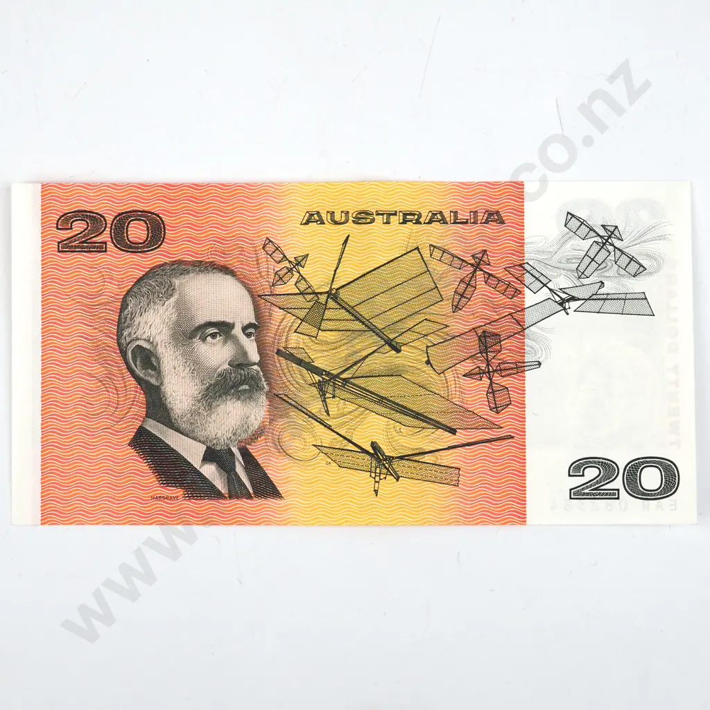 Australian Twenty Dollar Banknote AUNC w Centrefold  Image 1++