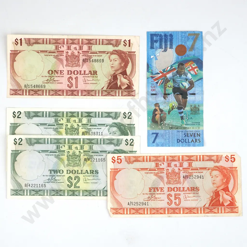 Five Fiji Banknotes  Image 1++