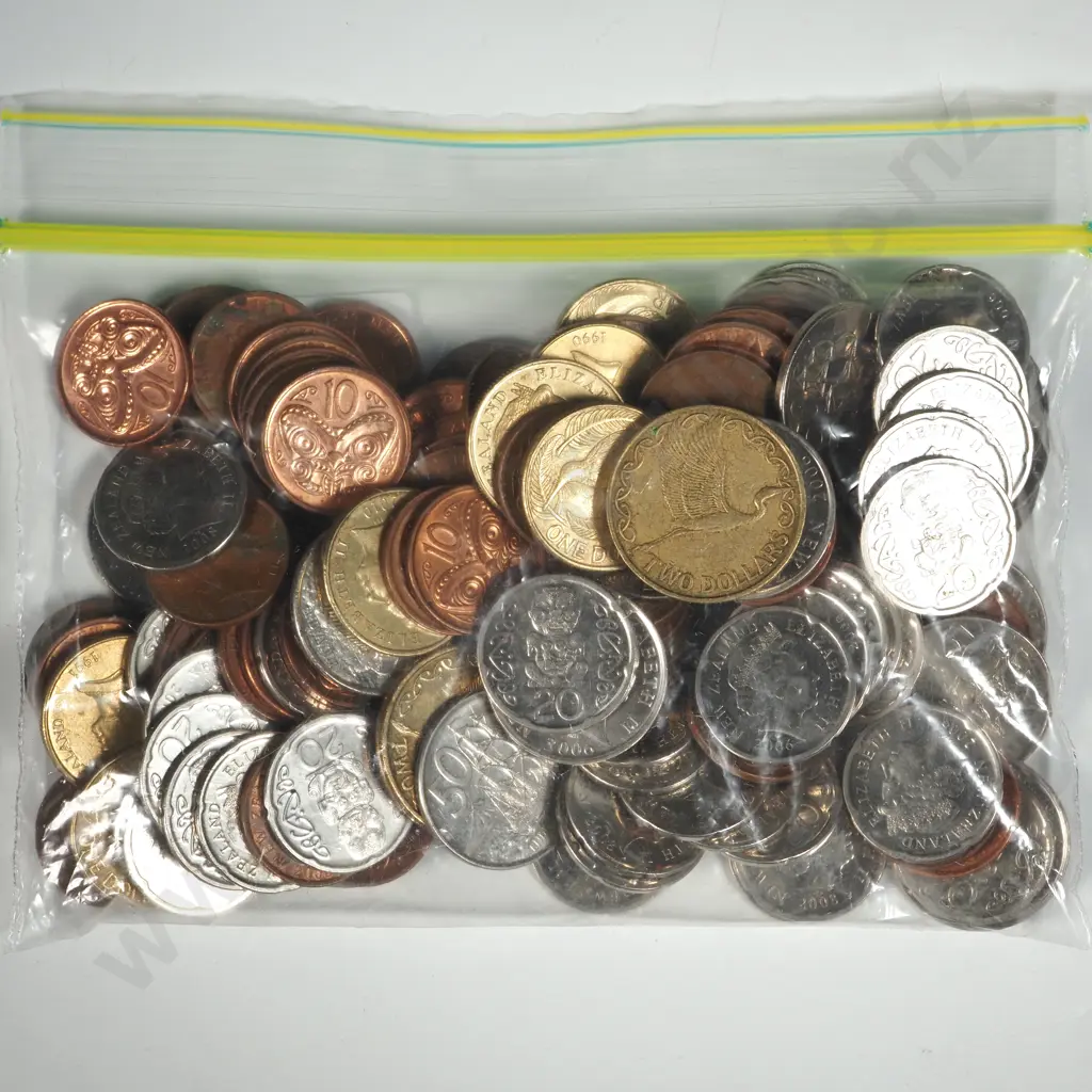 $30 Face Value of New Zealand Current Coinage  Image 1++