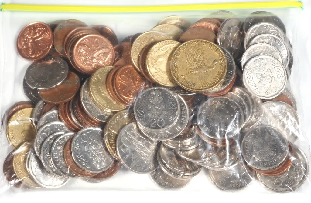 $30 Face Value of New Zealand Current Coinage  Image 1++