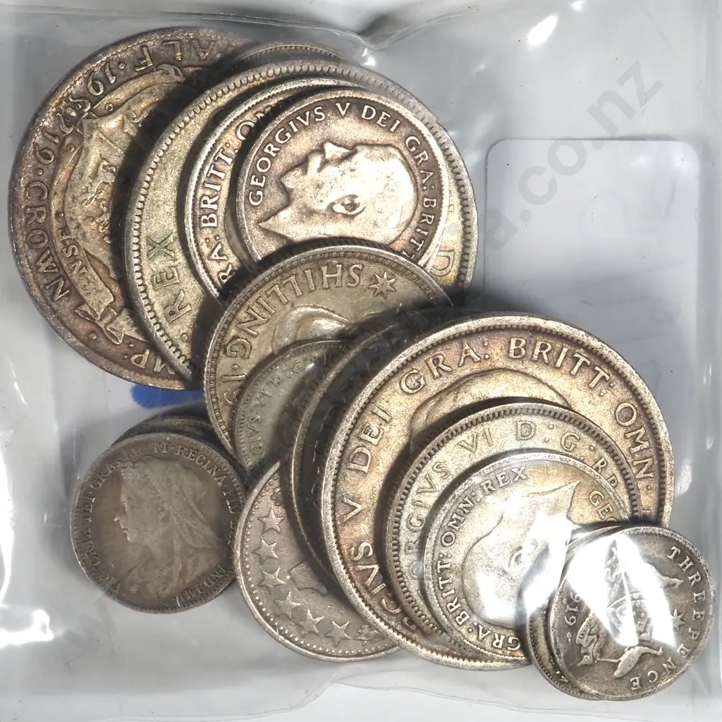 110 Grams of Mainly 50% English Coinage  Image 1++