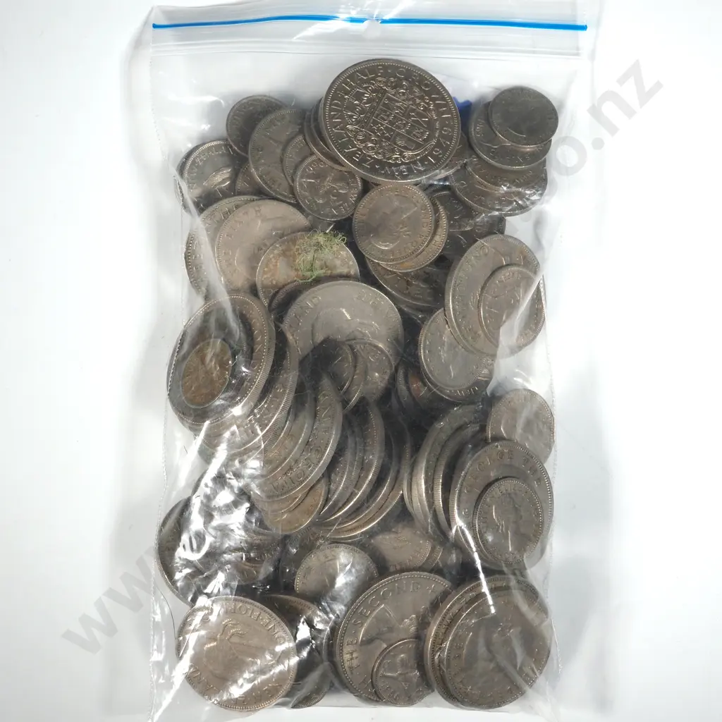 775 Grams of New Zealand Post 1947 Coinage  Image 1++