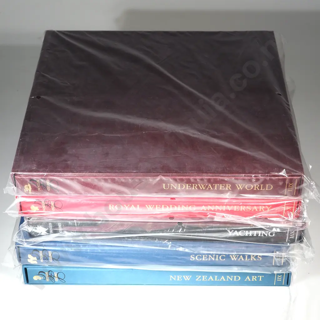 Five New Zealand Limited edition Stamp Albums Image 1++