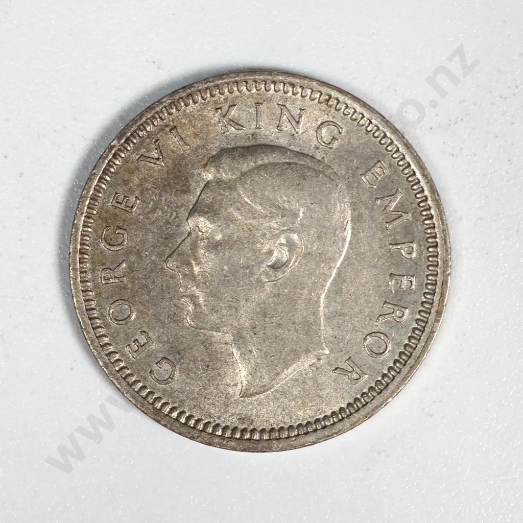 10 New Zealand 1941 Threepence Coins VF-EF Total CV $350 Image 1++