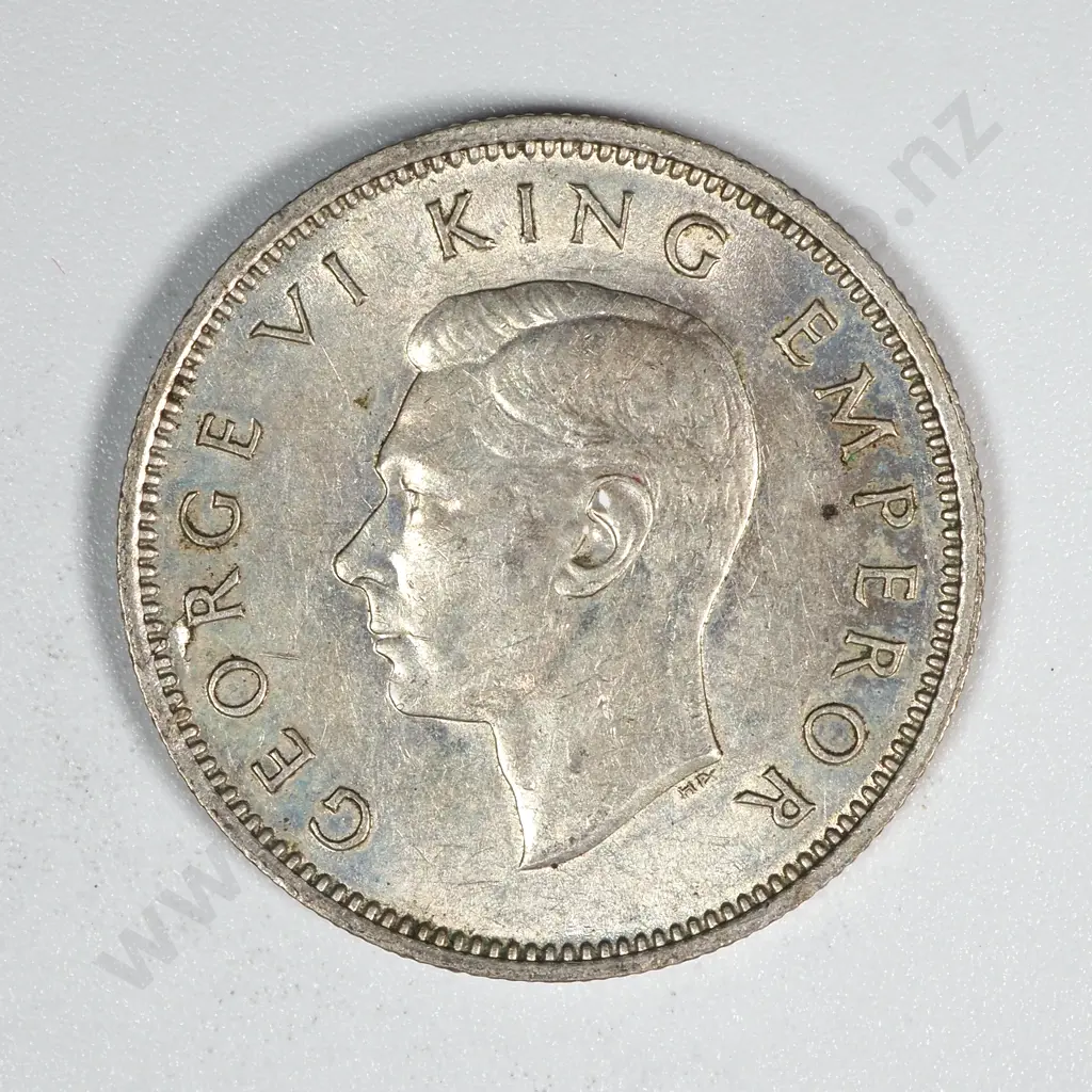 10 New Zealand 1945 Shilling Coins VF+ Total CV $180 Image 1++