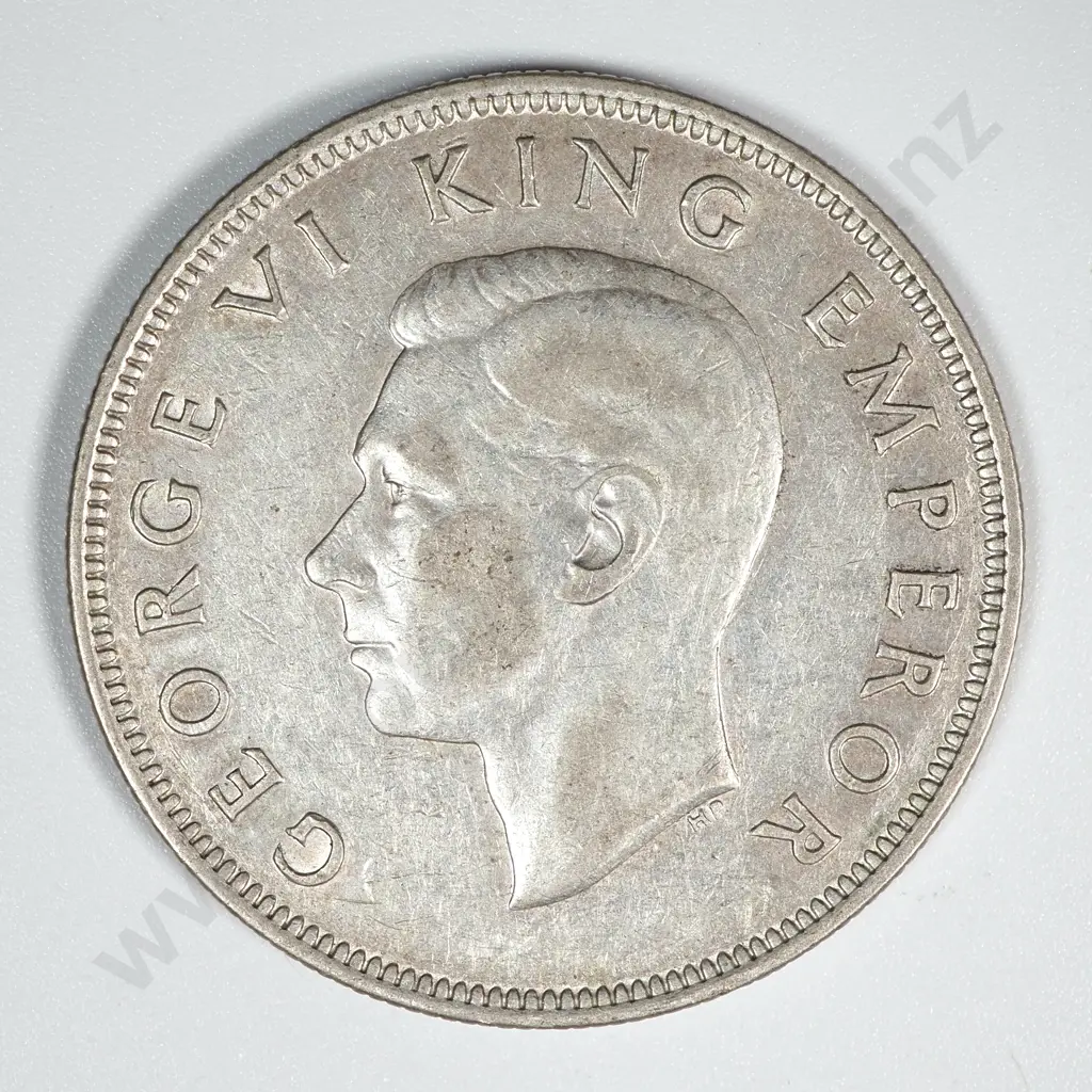 10 New Zealand 1944 Half Crown Coins - Total CV $250 Image 1++