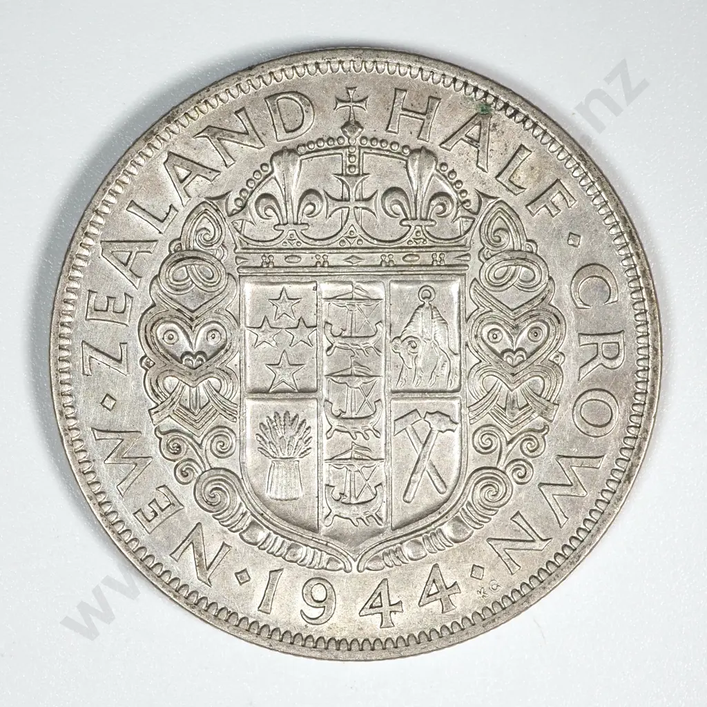 10 New Zealand 1944 Half Crown Coins - Total CV $250 Image 1++
