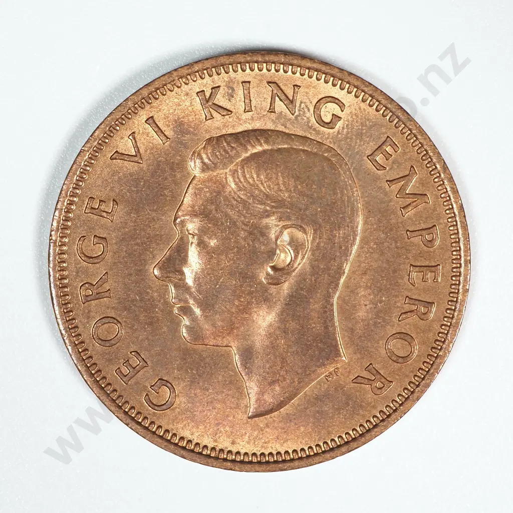 1940 New Zealand Halfpenny AUNC CV $40 Image 1++