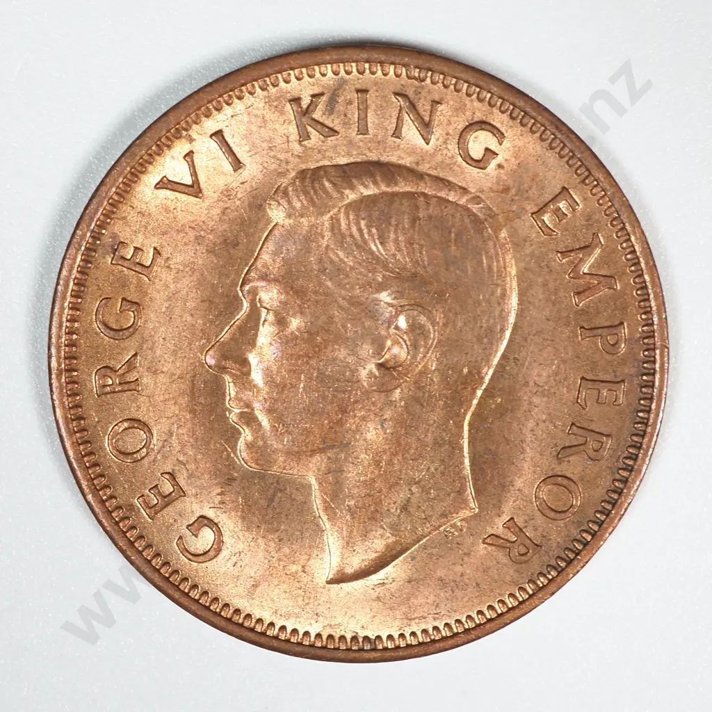 1942 New Zealand Halfpenny AUNC CV $200 Image 1++